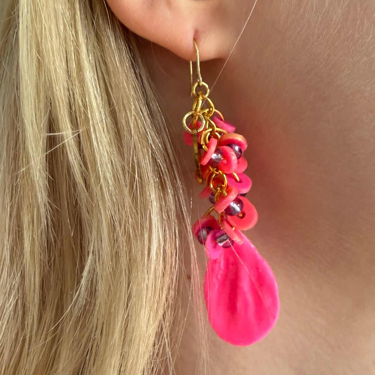 NEON LEAF earrings